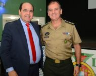 GLRP Procurador Geral de JustiÃ§a Luiz Gonzaga Coelho e Comandante do 24o BIS Tenente-Coronel Marcus VinÃ­cius Oliveira