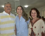 Advogado Raimundo de Castro Menezes Neto, esposa Teresinha Menezes e Mary