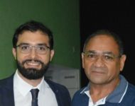 Concurso 2017 Ex presidente  Osvaldo Barros entrega certificado ao primeiro colocado Hialey Aranha
