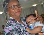 VÃ¢nia Rita Pinheiro Martins e o sobrinho Petrus Cartagenes.